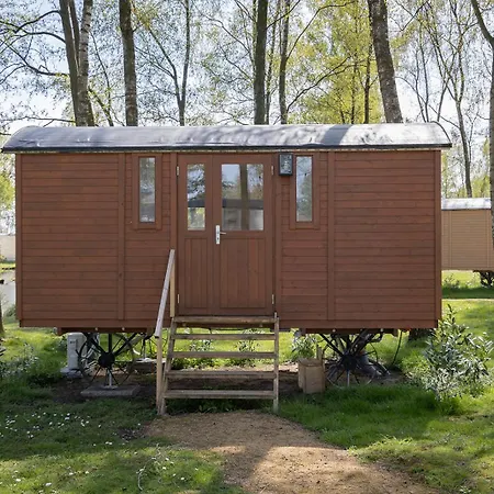 Parque de Campismo Glamping - 25 Min Roermond, Maasmechelen & Maastricht *